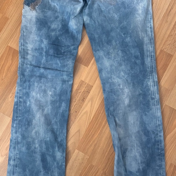Diesel Jeans - Picture 2 of 3